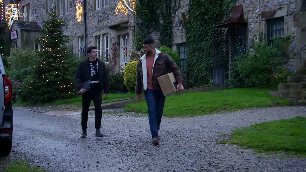 Caleb And Tracy Are Caught Out _ Emmerdale