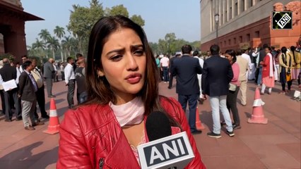 কেন্দ্রীয় সরকার মহিলাদের উপর সহানুভূতিশীল নয়! এথিক্স কমিটির রিপোর্ট আদৌ স্বচ্ছ?: নুসরত | Oneindia