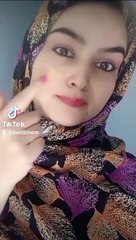 "أسرار الجمال: اكتشفي كيفية إزالة التصبغ وشد البشرة بخطوات بسيطة في هذا الفيديو المثير!"