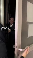 I social che usano i nipoti in aiuto dei nonni