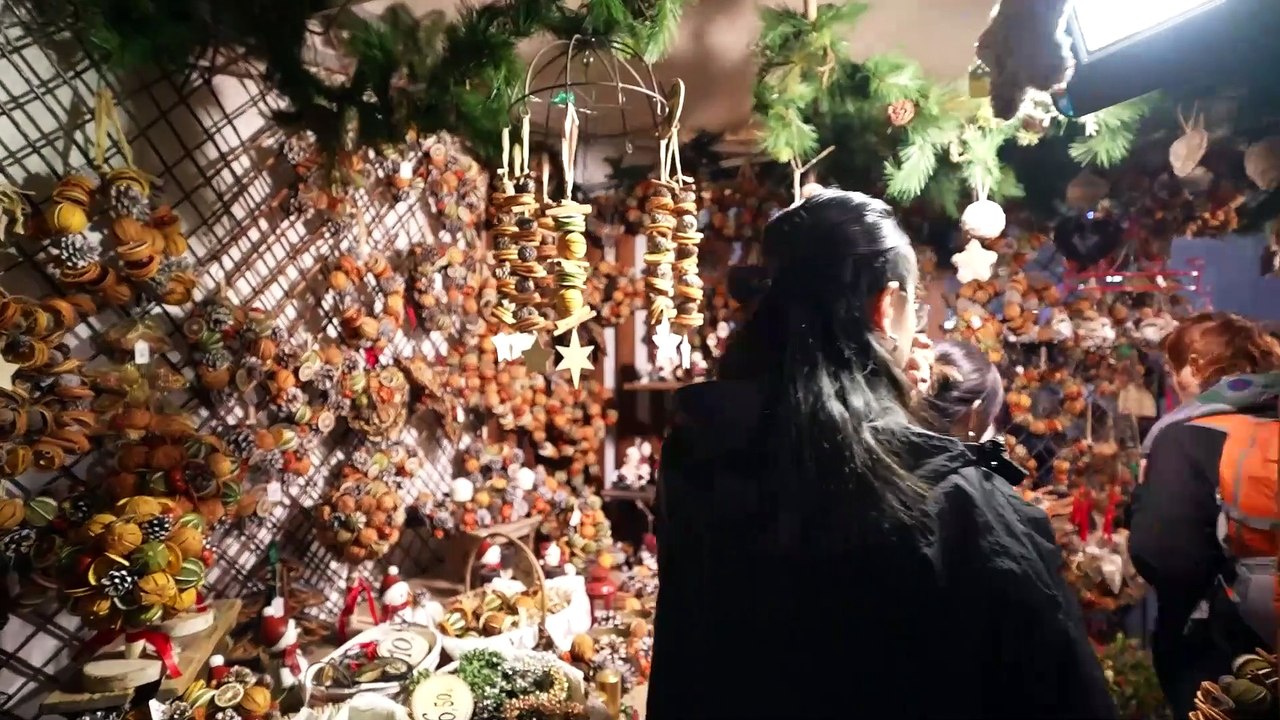 Milano, i regali di Natale migliori? Ve li consigliano gli "artigiani in fiera"