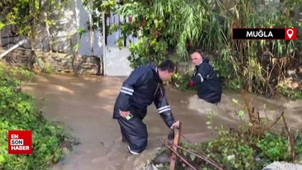 Bodrum’da yağmur sonrası ev ve yollar su altında kaldı