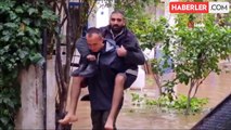 Bodrum'da Sağanak Yağış Sonucu Dere Taştı, Mahsur Kalanlar Kurtarıldı