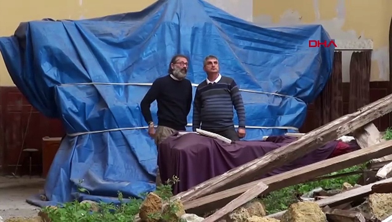 L'histoire de l'église vieille de 165 ans, qui s'est effondrée lors du tremblement de terre, est devenue un livre