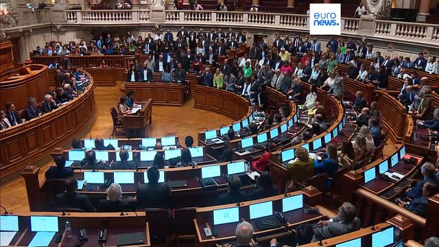 Exclusive: Poll shows Portuguese voters back early elections amid government corruption scandal