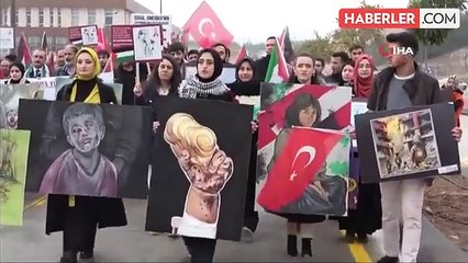 Filistin için düzenlenen sessiz yürüyüşte tuale yansıyan çığlık