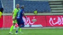 Weirdest penalty ever? - High-five goes badly wrong in Saudi Pro League