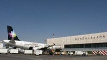 Suspenden actividades de cuatro aeropuertos mexicanos por bancos de niebla