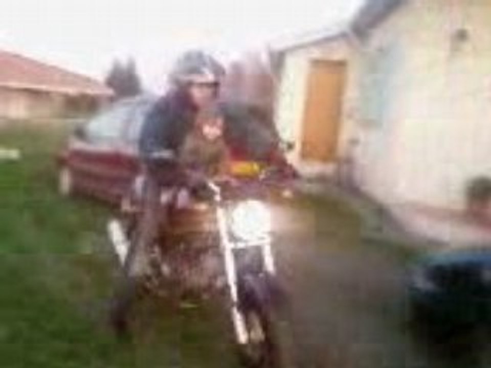 Valentin sur la Ducati