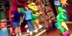 Barney and Friends Barney and Friends S08 E015 Squares, Squares Everywhere