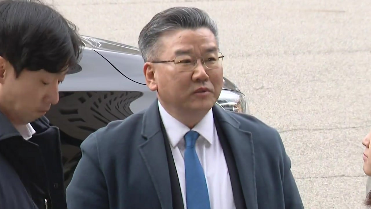'5차례 소환 불응' 유병호, 공수처 첫 출석 입장..."시간 끌기 아니다" / YTN