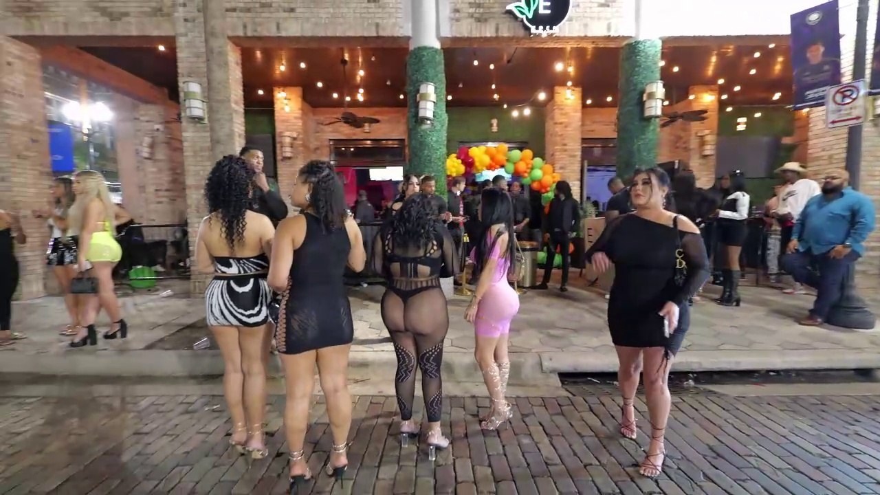 Orlando Saturday Night Adventure: Exploring Hotspots and Hidden Gems! ✨