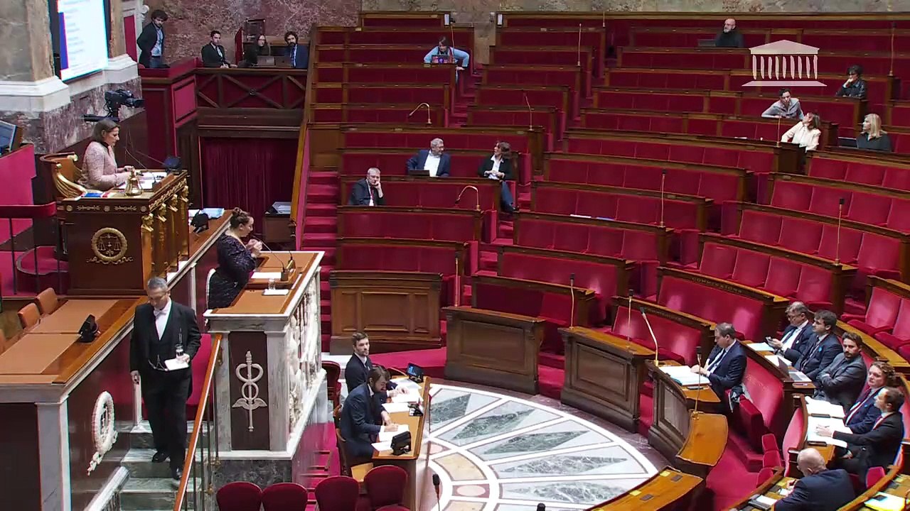 1ère séance : Dénonciation, par les autorités françaises, de l’accord franco-algérien du 27 décembre 1968 ;  Souveraineté de la France, nationalité, immigration et asile - Jeudi 7 décembre 2023