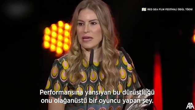 Ünlü yönetmenin ödül törenindeki sözleri büyük alkış aldı: Gazze'de öldürmeyi durdurun