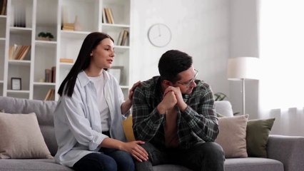 20 Signs She Never Really Loved You