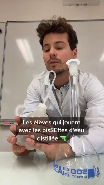 Pas de pissette, pas d’eau; pas d’eau pas de pissette  #chimie #eau