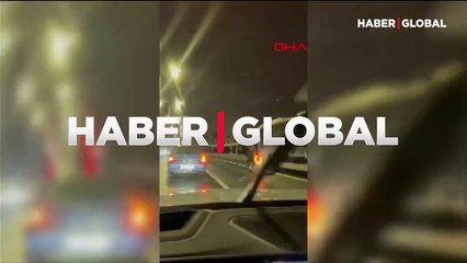 İstanbul'da şiddetli rüzgarda motosikletlilerin imdadına metrobüsler yetişti