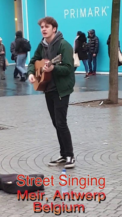 Street Singing :