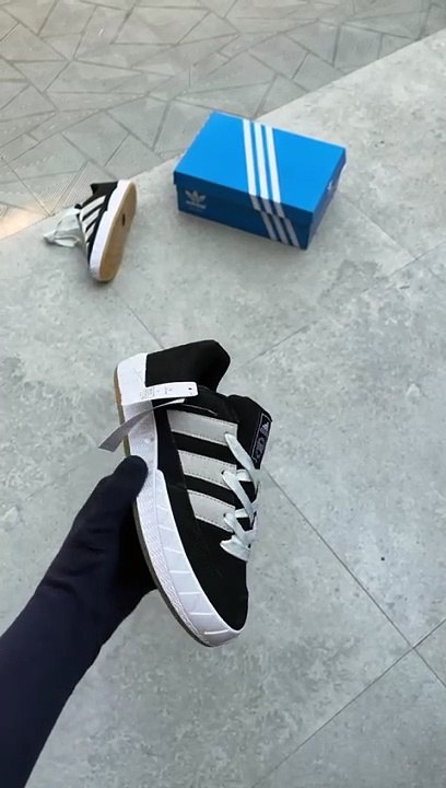 labrada Balenciaga