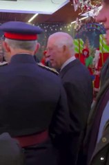 Download Video: İngiltere'de Filistin destekçisi kadın Kral Charles'tan 'Gazze'de ateşkes' çağrısı yapmasını istedi