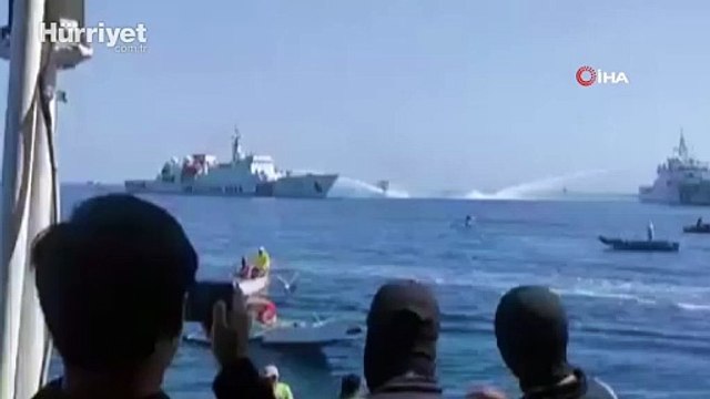 Güney Çin Denizi’nde gerilim... Çin’den Filipinler'e ait 3 gemiye tazyikli su ile müdahale