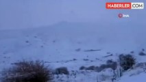 Afyonkarahisar'ın yüksek kesimlerinde kar yağışı etkili oldu