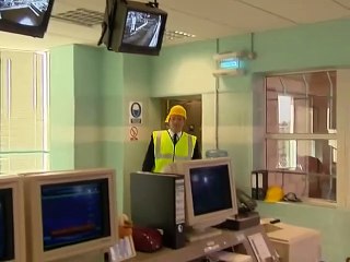 The Bill S15E74: Up In Smoke (Part 1) 🔥