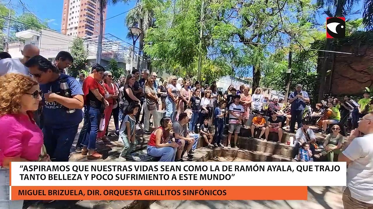 Los Grillitos Sinfónicos estuvieron presentes en la despedida a Ramón Ayala en el Monumento al Mensú de la Bajada Vieja