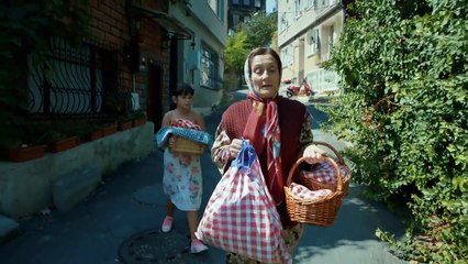 33. Te Alquilo Mi Amor (Kiralik Ask), en español