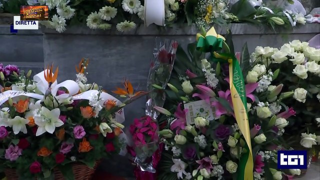 il papa in piazza di spagna per l'immacolata