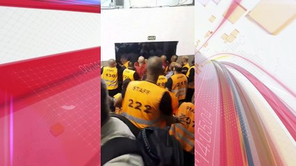 Torcedores do Santos tentam invadir eleições do clube