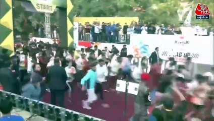 One Bharat Walkathon organized in Mumbai, Watch