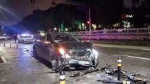 Kadıköy'de alkollü sürücü ışıklarda duran araçlara çarptı: 1 ağır yaralı