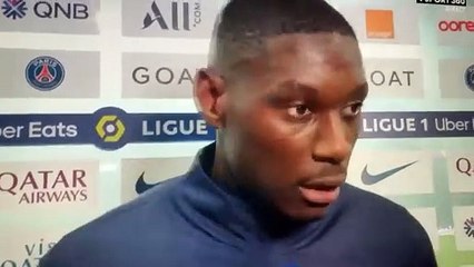 'Mardi ou mercredi' - Kolo Muani se trompe sur la date du match face à Dortmund