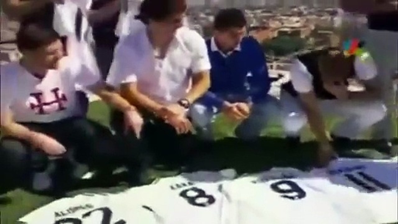 Real Madrid - CR7 et Benzema émeuvent la Toile dans une séquence vintage de 2009