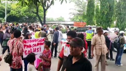 Unjuk Rasa Warga Kampung Bulak Depok Terkait Pembangunan PSN UIII