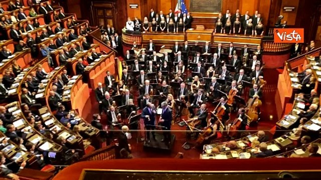 La Russa consegna campanella del Senato a Sergio Castellitto