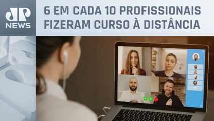 Governo quer vetar formação de professores 100% EAD