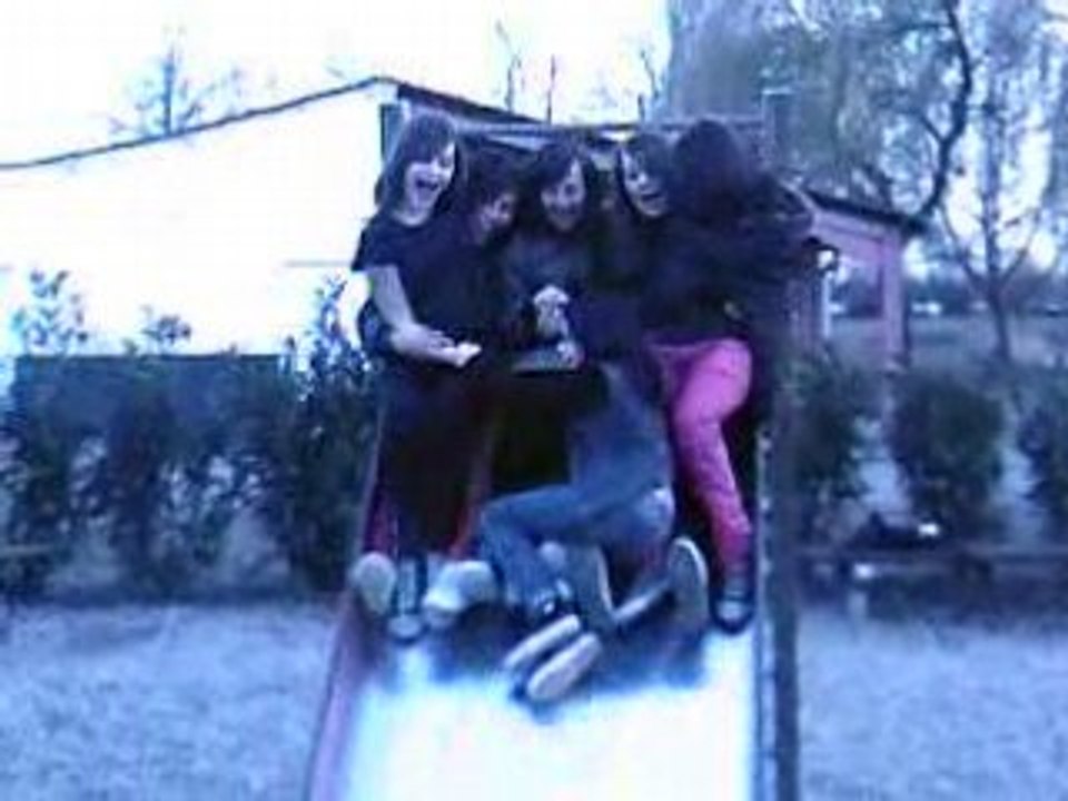 Descente en Toobogan :)