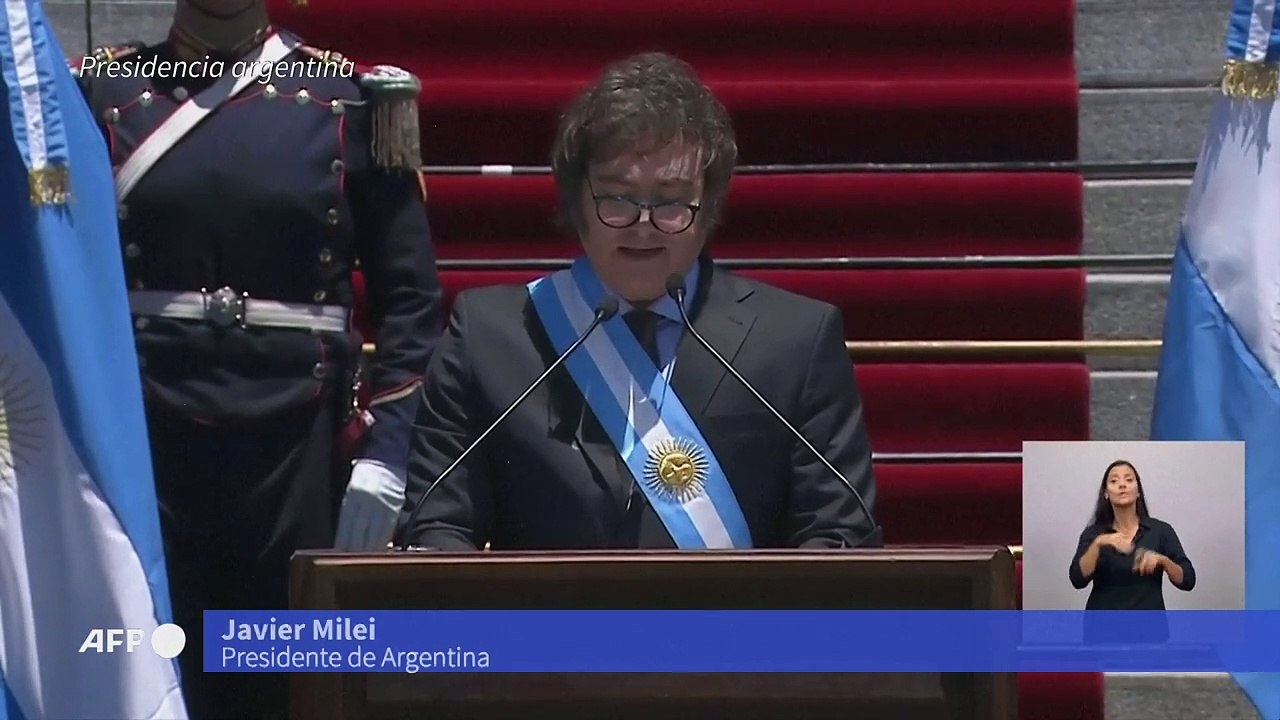 Milei promete una nueva era, tras asumir como presidente de Argentina