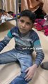 Bombalanan evin enkazından çıkartılan Gazzeli çocuğun güçlü duruşu gündem oldu!
