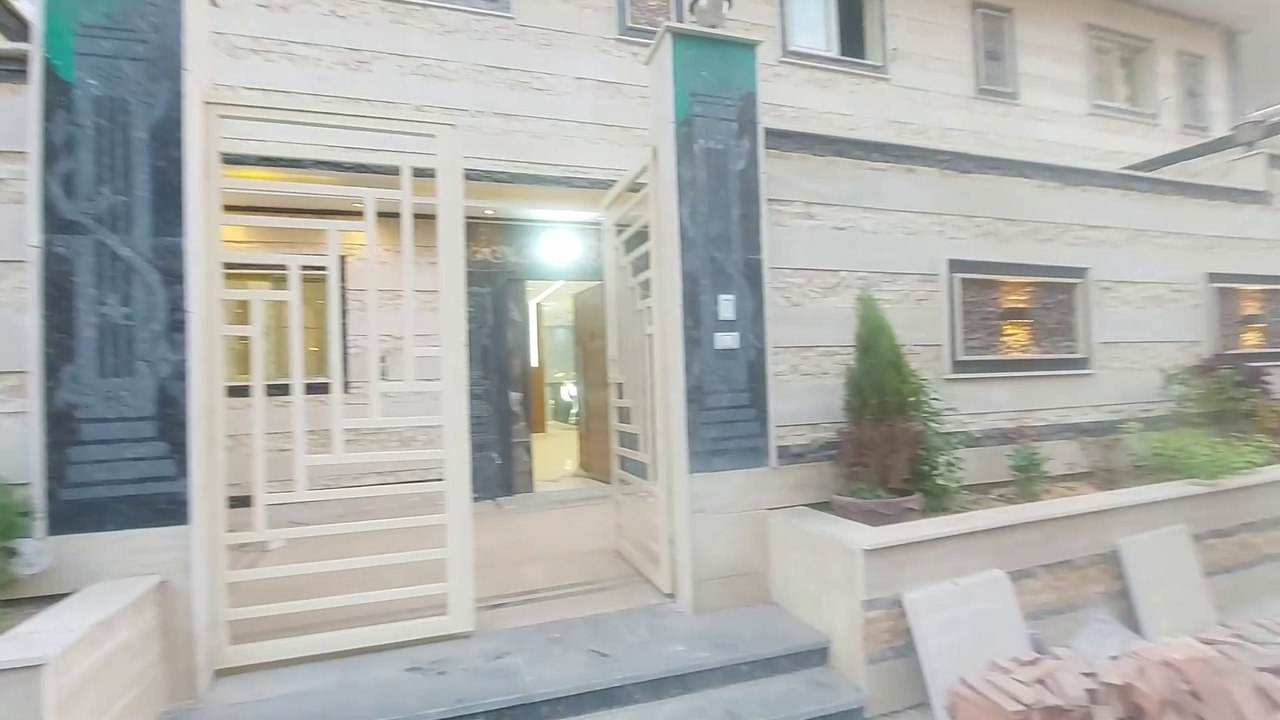 فيلا دوبلكس للبيع بحدائق الأهرام 380متر 4غرف4حمامات خطوات للبوابة الاولي والخدمات منطقة(ب) المميزة