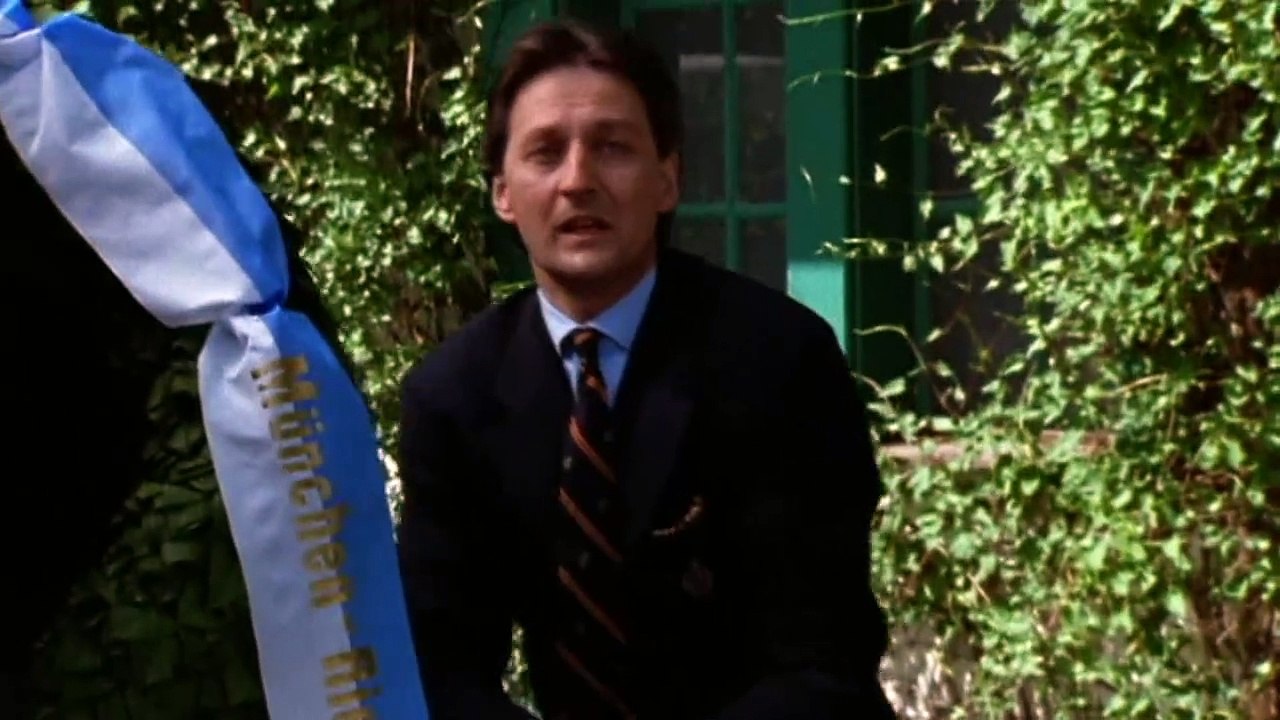 Die Rosenheim-Cops (6) Staffel 1 Folge 6 - Feuervogel