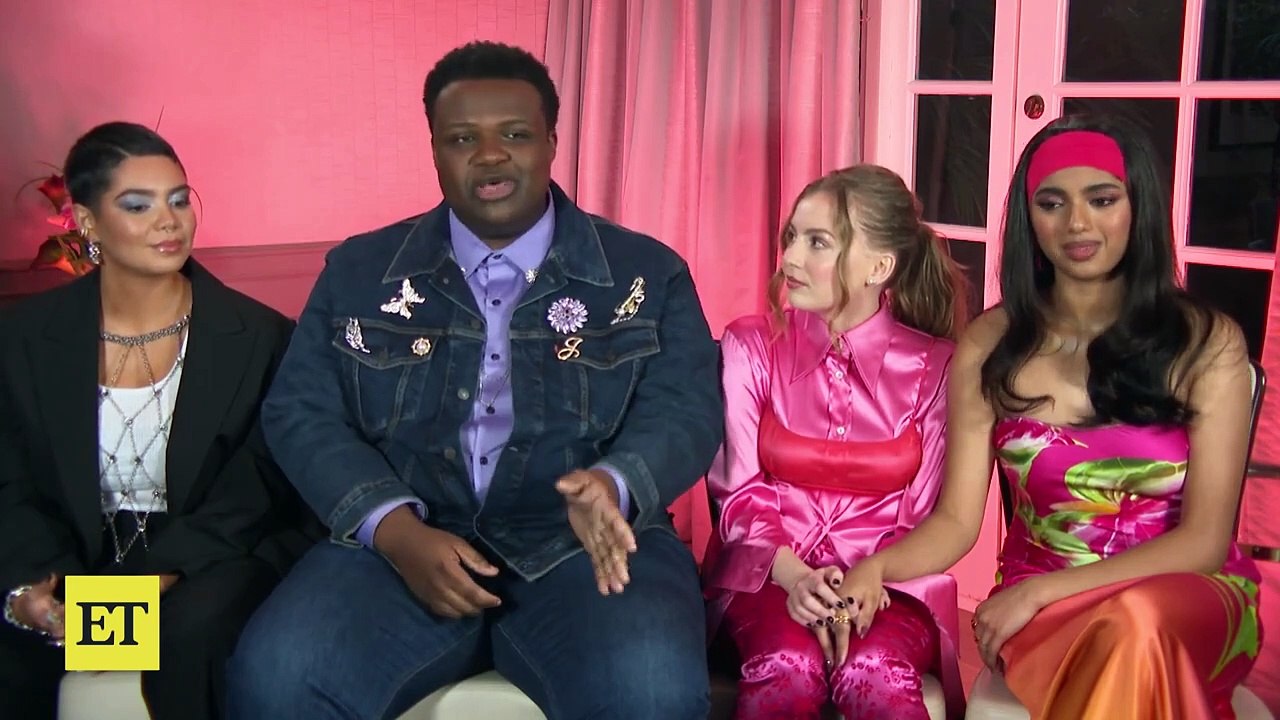 Mean Girls Cast Compares New Movie to Original, From Iconic Quotes to Homages (E