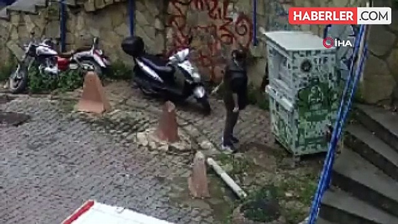 Beyoğlu Cihangir'de Giysi Kumbarası Hırsızlığı