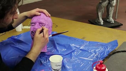 Zihinle Kontrol Edilen Iron Man Zırhı - EEG Cihazı İle(_sy0rKIZ5xIc_)