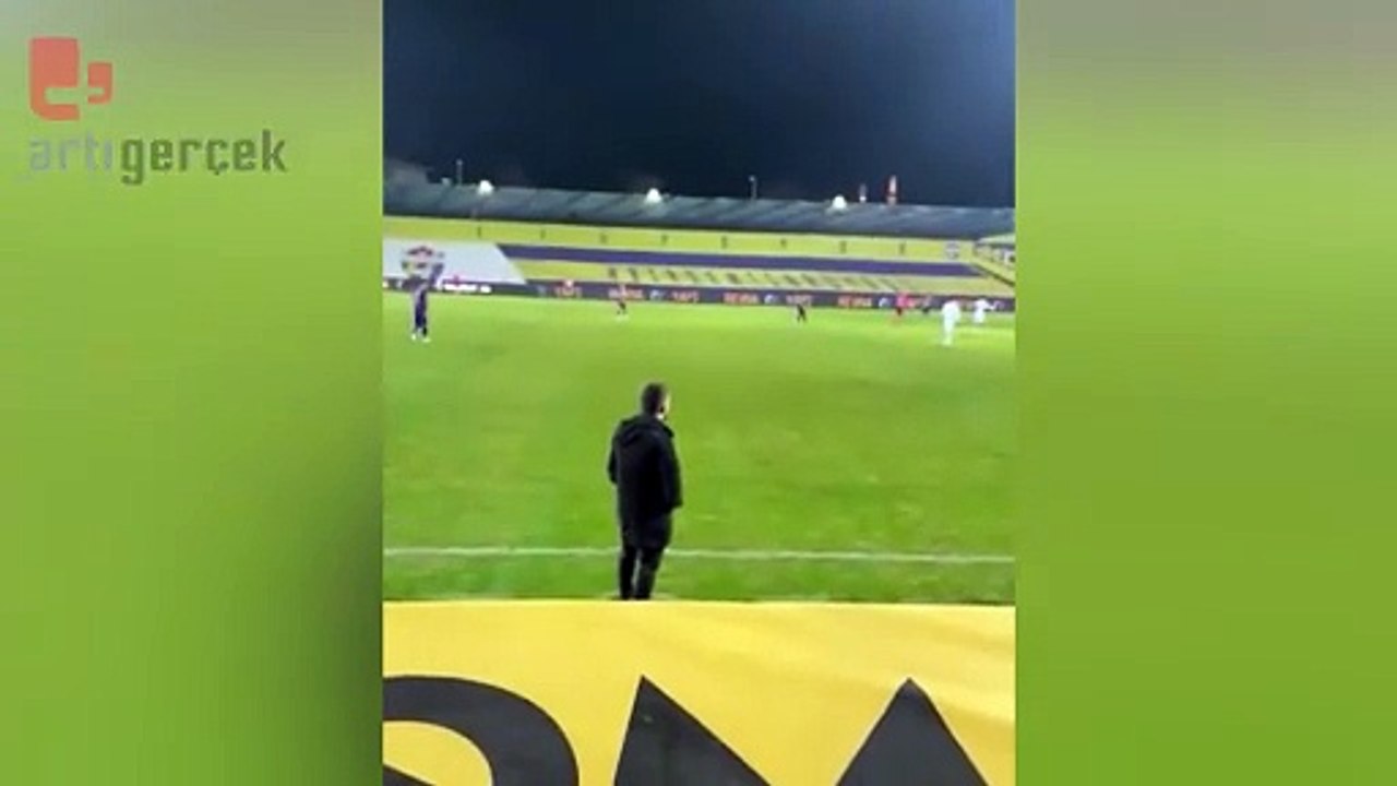 Seçil Erzan tezahüratına Arda Turan'dan tepki: Görüşeceğiz sizinle