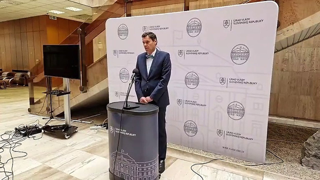 ZÁZNAM: Brífing viceprezidenta Asociácie zamestnávateľských zväzov a združení (AZZZ) Rastislava Machunku