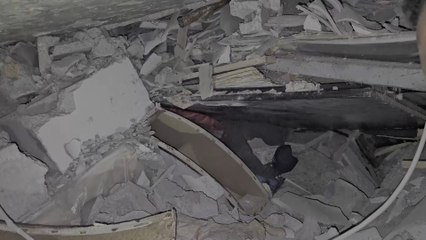 طائرات الاحتلال تستهدف منزل عائلة المسارعي في غزة