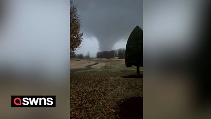Video shows tornado and sirens sounding in Springfield, Tennessee